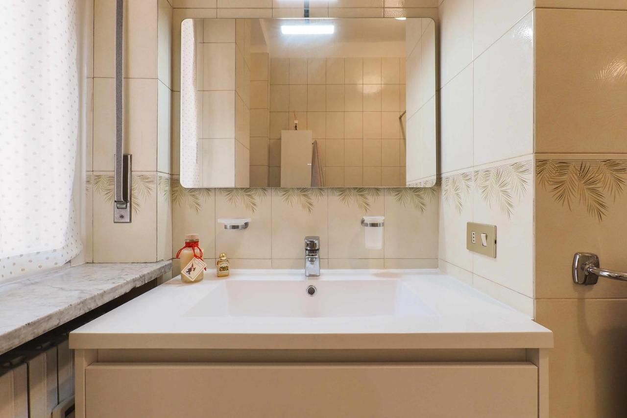 Apartment Mba24 Charming Close To Metro Fieracitylife