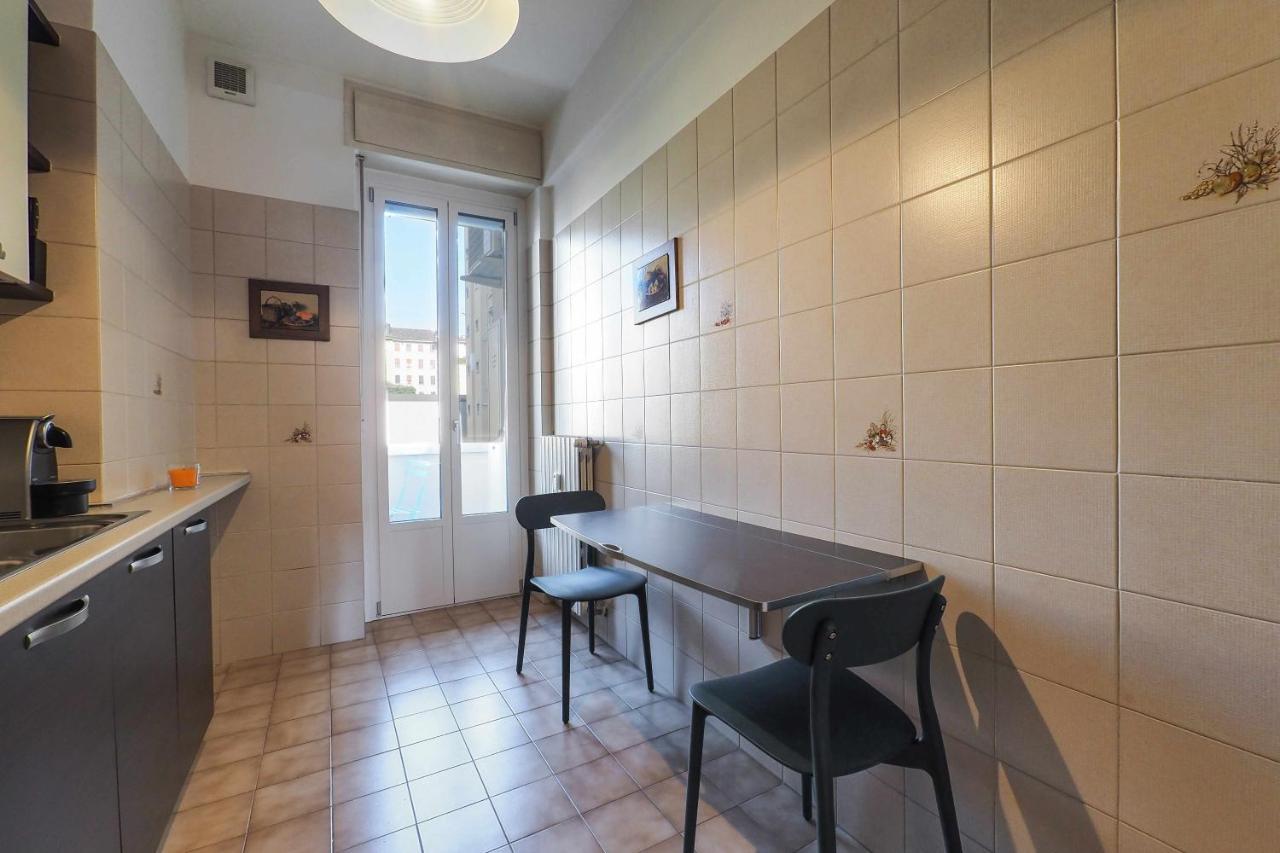 Mba24 Charming Close To Metro Fieracitylife Apartment *